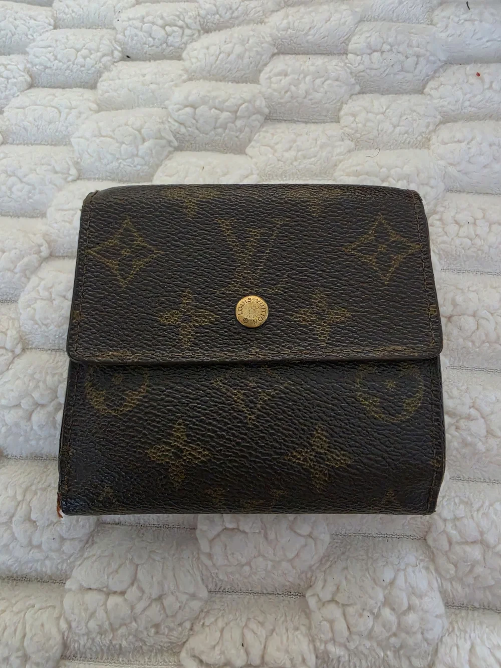 Louis Vuitton compact brown
